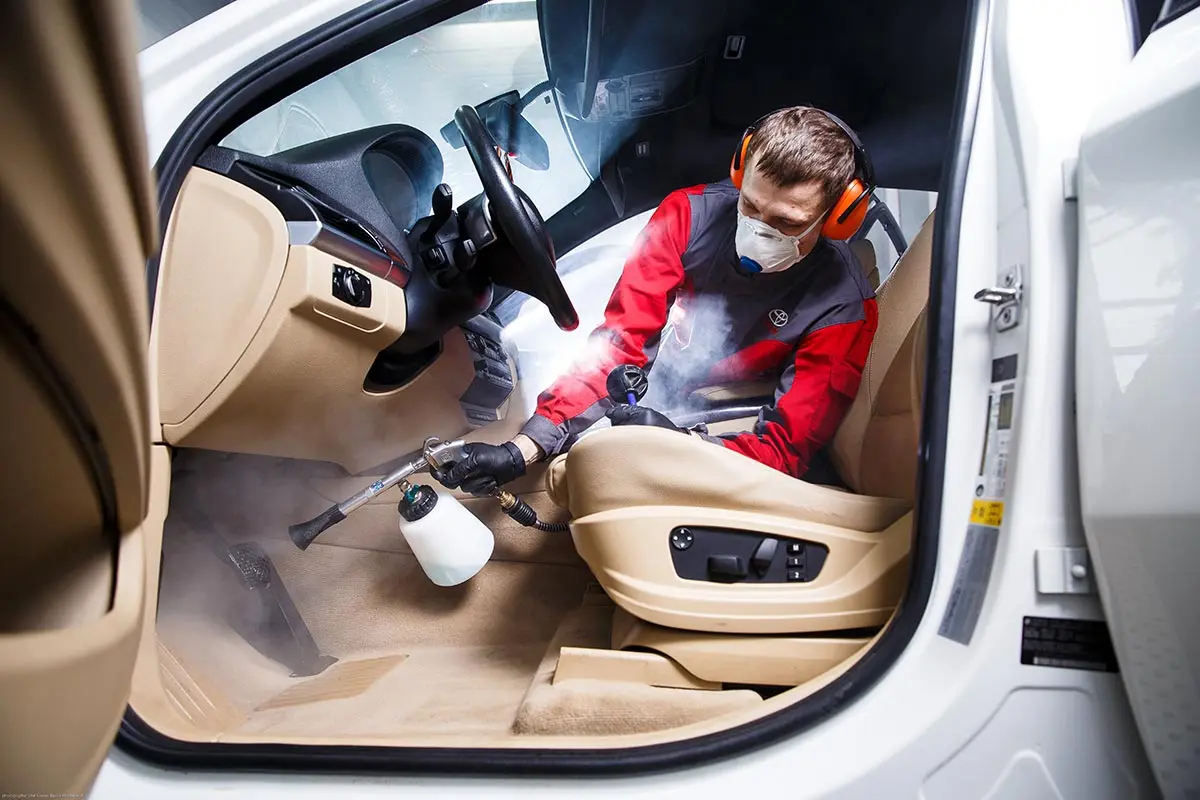 O chemickém čištění aut SteliCar Premium